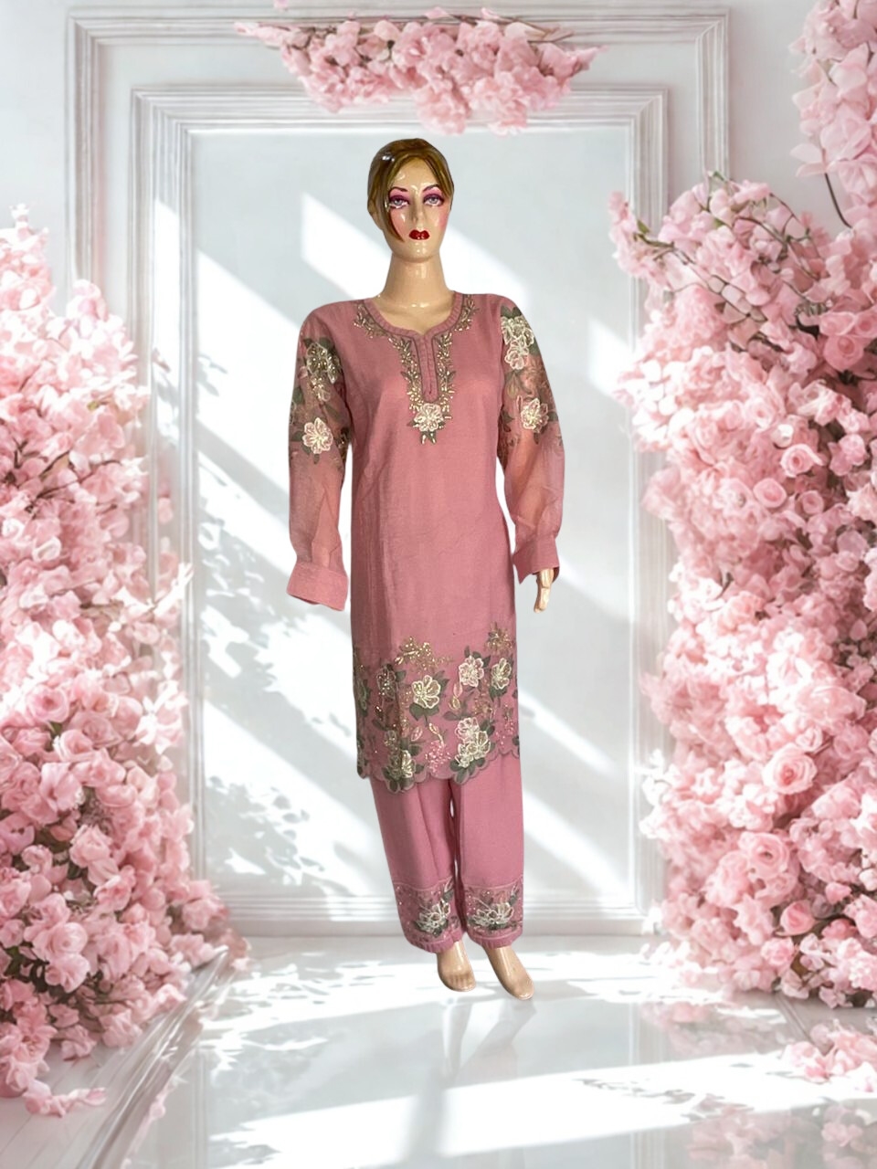 Dusty Rose Floral Embroidered Organza Suit Set with Dupatta
