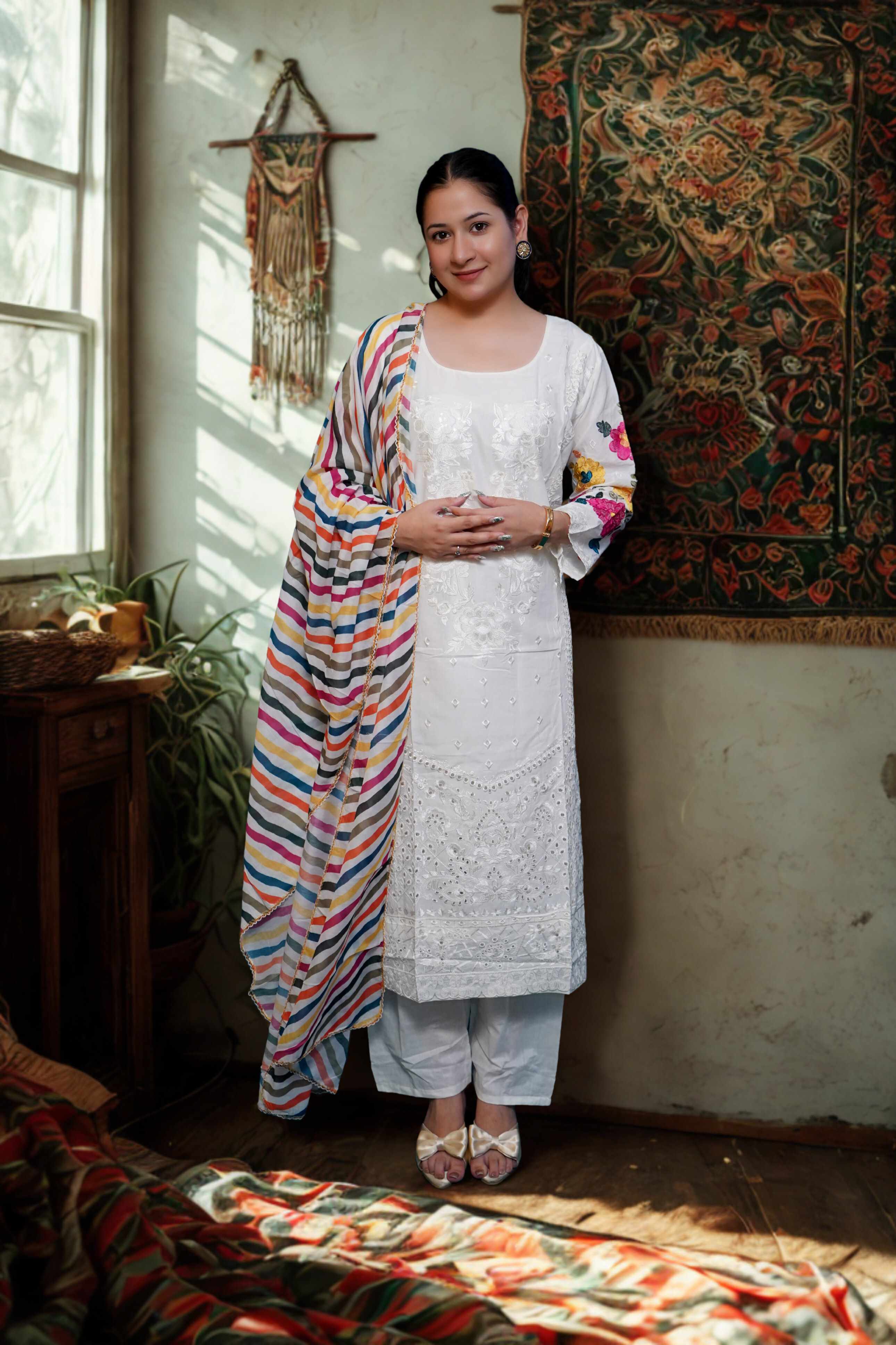 White chikankari suit, leheriya dupatta